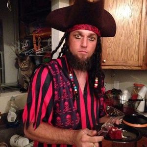 Meet your Posher, Josh